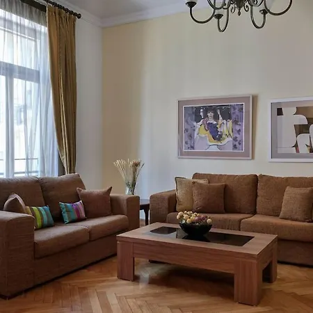 Stylish Luxury In Plaka Apartment *